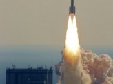 継続すべきか日本のロケット打ち上げ