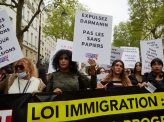 仏、移民法改革で議論続く